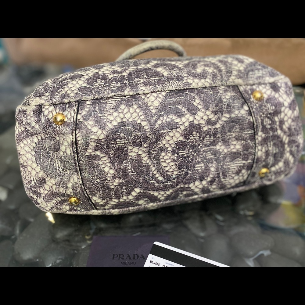 PRADA Cervo Lux Print - Picture 13 of 16